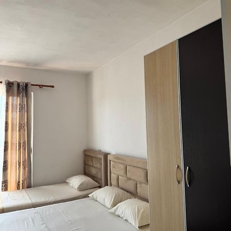Guesthouse Cami Durrës Kültér fotó