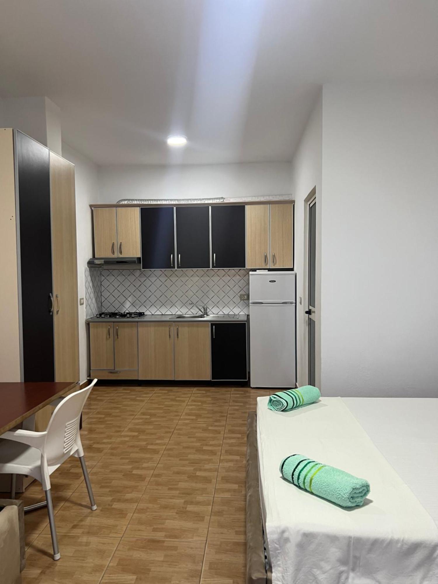 Guesthouse Cami Durrës Kültér fotó