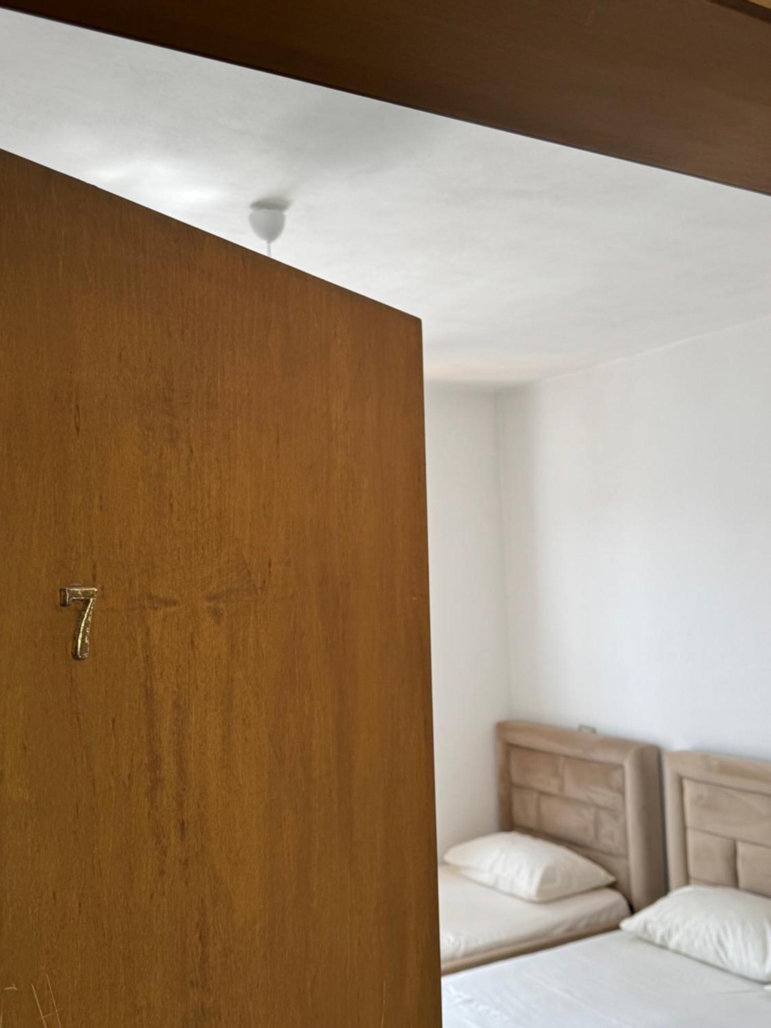 Guesthouse Cami Durrës Kültér fotó